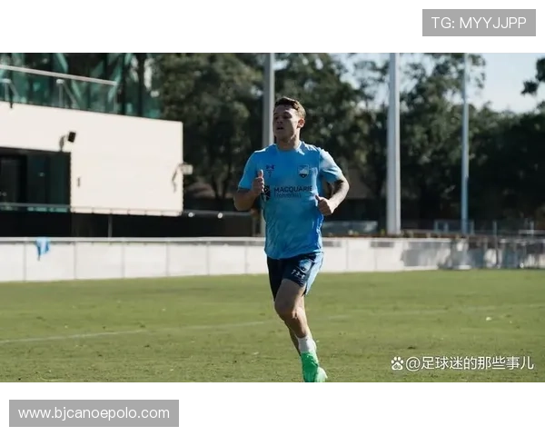 悉尼主帅赛前请母亲入场激励球员