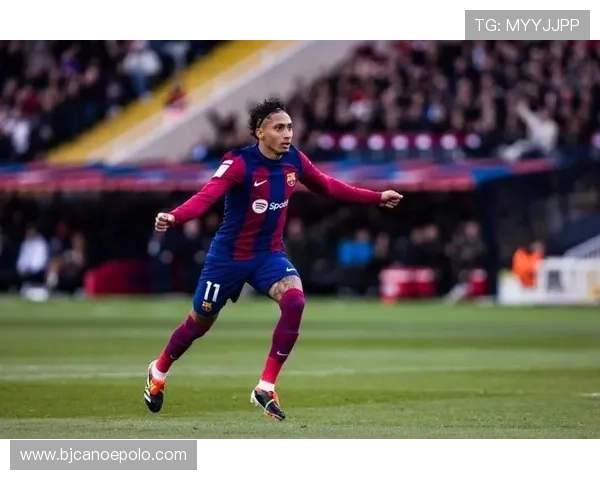 每体盘点拉菲尼亚变化:位置更靠前,体能和精神状态大幅提升 每体盘点拉菲尼亚变化:位置更靠前,体能和精神状态大幅提升