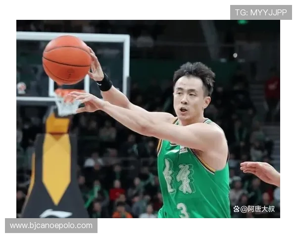 深圳险胜新疆豪取十连胜 贺希宁32分闪耀 深圳险胜新疆豪取十连胜 贺希宁32分闪耀